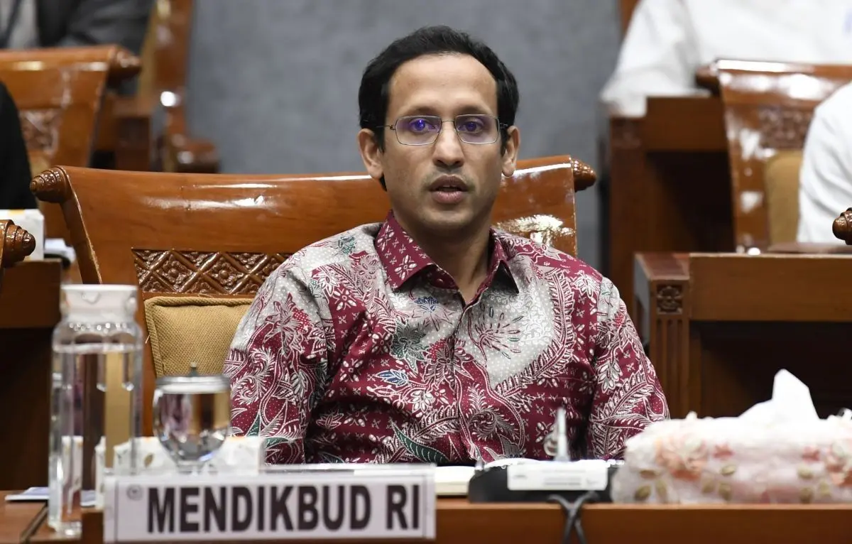 Membangun Impian: Kisah Sukses Pendidikan Nadiem Makarim dan Transformasi Dunia Pendidikan Indonesia